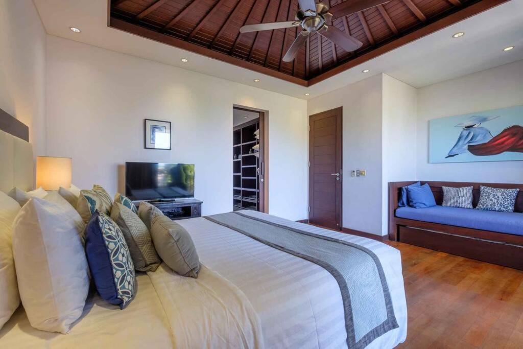 Kejora Beachfront Estate Sanur -Stunning Villa Eleven Exterior foto