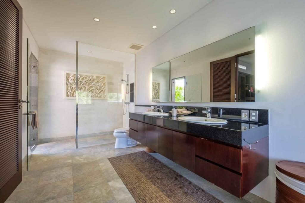 Kejora Beachfront Estate Sanur -Stunning Villa Eleven Exterior foto